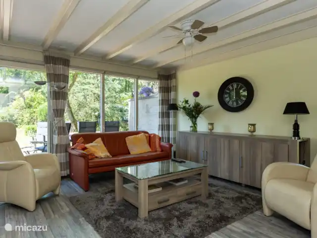 Woonkamer #1